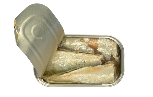 Sardinės alyvuogių aliejuje su citrina atidarytoje skardinėje