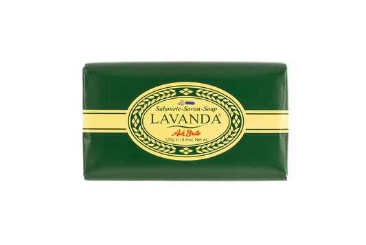Levandų kvapo muilas pakuotėje